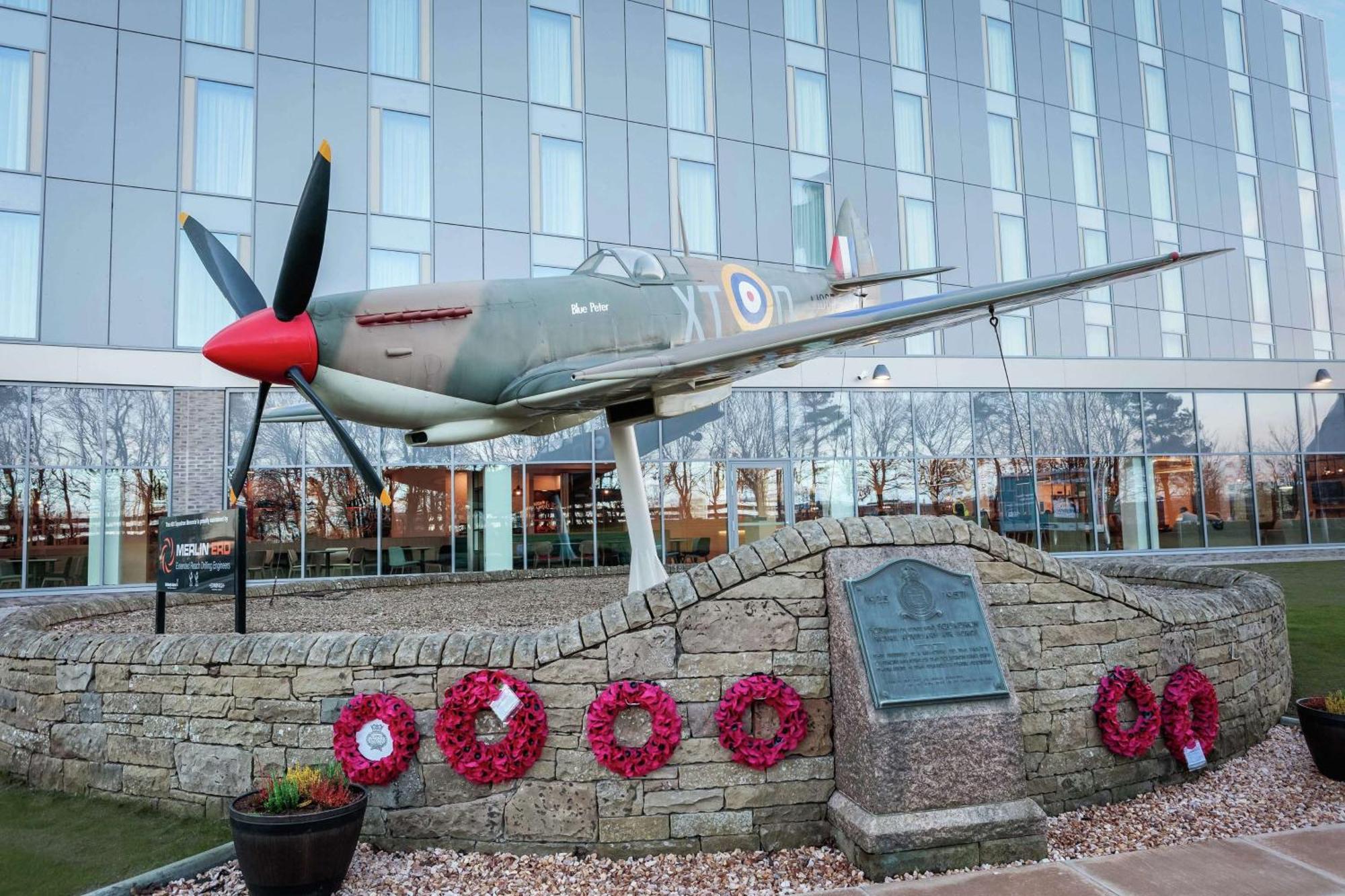 Hampton By Hilton Edinburgh Airport Otel Ingliston Dış mekan fotoğraf